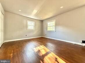 4537 Kingston Rd in Woodbridge, VA - Building Photo - Building Photo