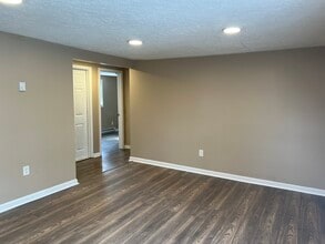 701 Peppers Ferry Rd in Pulaski, VA - Building Photo - Building Photo