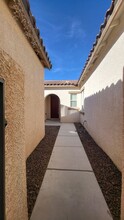 4910 Oro Ln in Pahrump, NV - Building Photo - Building Photo