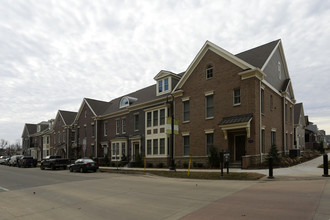 Triumph Court Townhomes in South Bend, IN - Building Photo - Building Photo