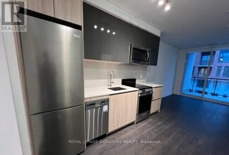 3100 Keele St in Toronto, ON - Building Photo - Building Photo