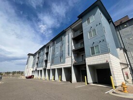 9283 S Twenty Mile Rd in Parker, CO - Building Photo