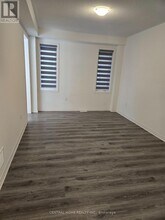 46 Copperhill Hts in Barrie, ON - Building Photo - Building Photo