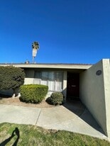 2290 Camilar Dr in Camarillo, CA - Building Photo