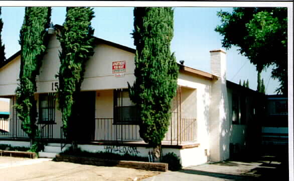 1500-1508 W Mission Blvd in Ontario, CA - Building Photo