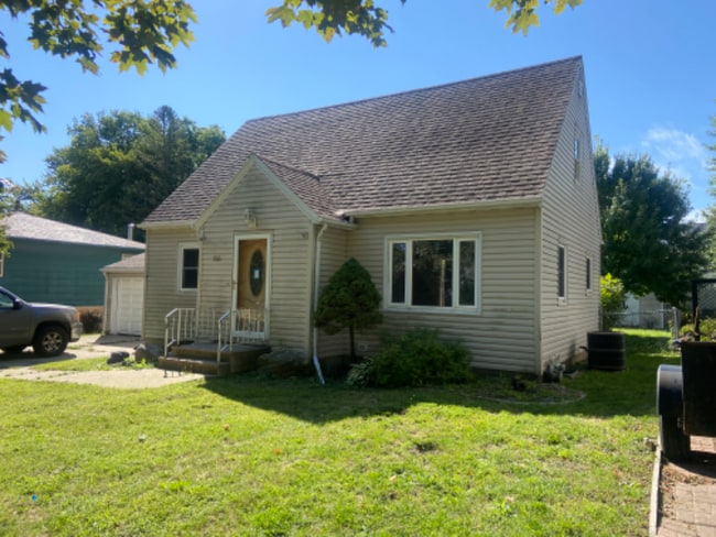 property at 906 E J St