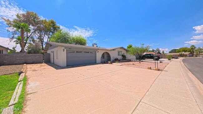 1953 E Orion St in Tempe, AZ - Foto de edificio - Building Photo