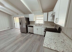 2609 County Line Rd SW in Atlanta, GA - Building Photo - Building Photo