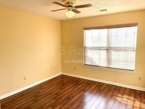 8192 Hynds Springs Ln in Jonesboro, GA - Building Photo - Building Photo