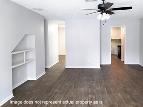2218 Place Rebecca Ln in Houston, TX - Building Photo - Building Photo