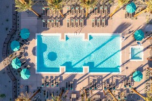 Marlowe Peoria Place in Peoria, AZ - Building Photo