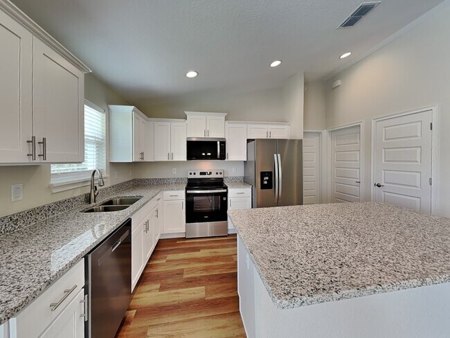 238 Locust Rd in Ocala, FL - Building Photo - Building Photo
