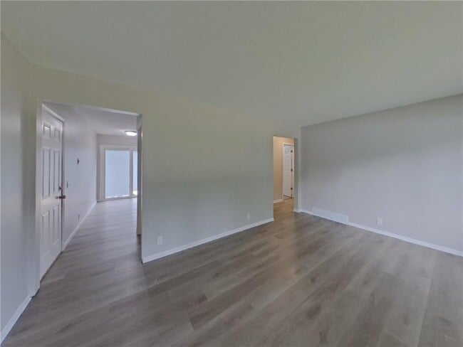 16358 Crosstown Blvd NW in Andover, MN - Building Photo - Building Photo