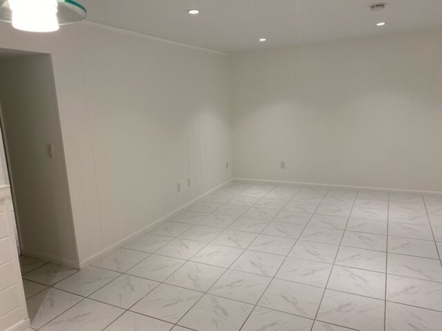 255 Sunrise Dr in Key Biscayne, FL - Building Photo - Building Photo