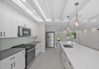 27296 Buccaneer Dr in Bonita Springs, FL - Building Photo - Building Photo