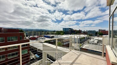 5855 Horton St in Emeryville, CA - Building Photo - Building Photo