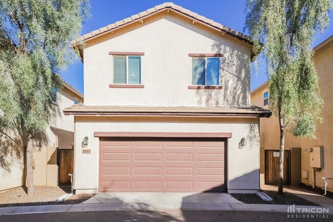 property at 2515 N 73rd Dr