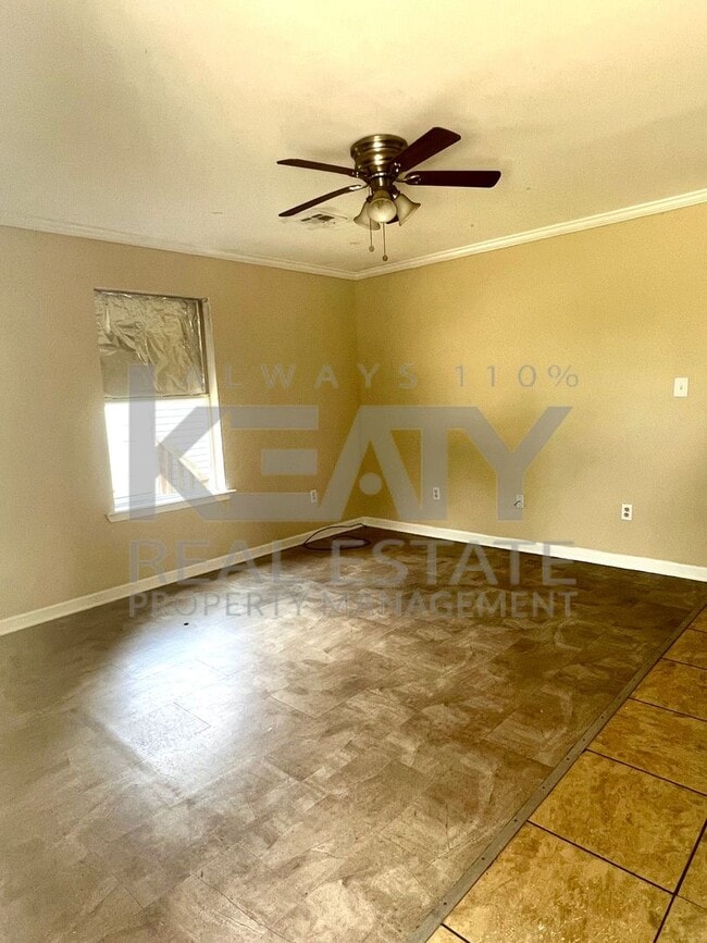 613 Walker Rd in Lafayette, LA - Building Photo - Building Photo
