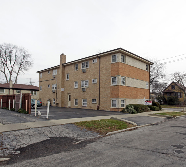 13512 Chatham St in Blue Island, IL - Building Photo - Building Photo