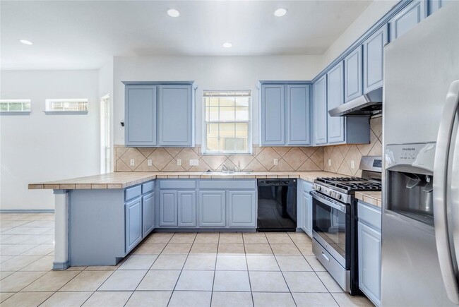 5503 Duval St