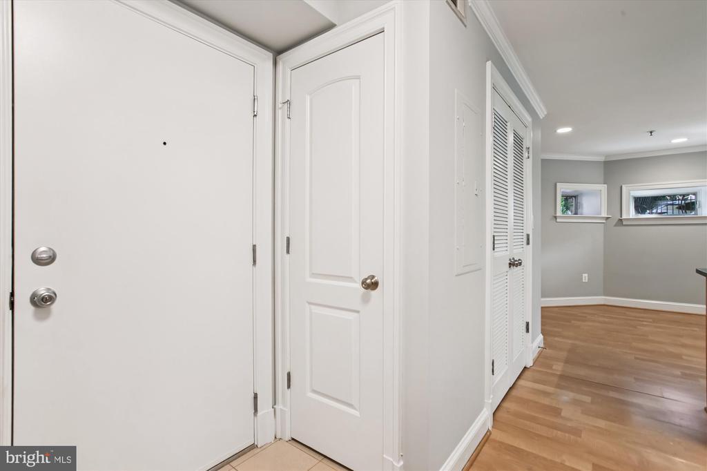 1740 18th St NW in Washington, DC - Building Photo