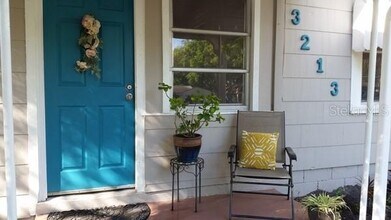 3213 W Hartnett Ave in Tampa, FL - Building Photo - Building Photo