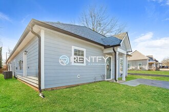 119 Walnut St in Monroe, NC - Building Photo - Building Photo