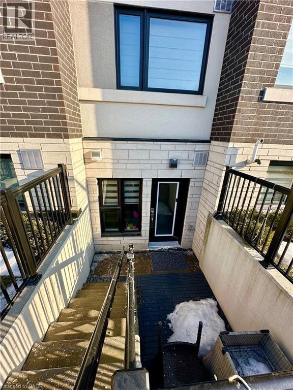 1137 Cooke Blvd. in Burlington, ON - Building Photo - Building Photo