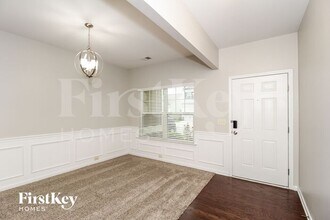 207 Hill Crest Cir in Hiram, GA - Foto de edificio - Building Photo