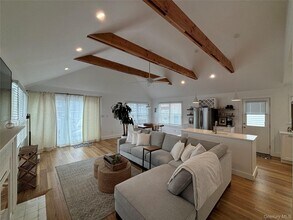 18 Louisiana St in Long Beach, NY - Building Photo - Building Photo