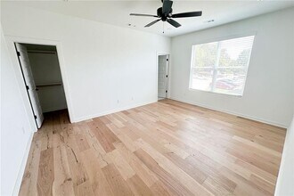 1320 Van Buren Ave in Fayetteville, AR - Building Photo - Building Photo