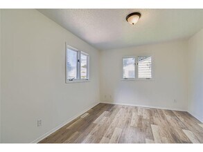 915 Fuller Ave in St. Paul, MN - Building Photo - Building Photo