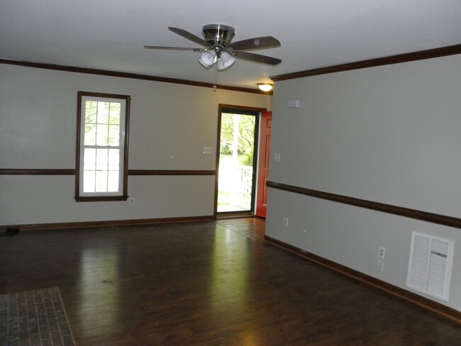 143 Parker Ave in Newport News, VA - Building Photo - Building Photo