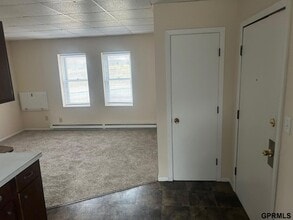 1802 Chandler Rd W, Unit 1 in Bellevue, NE - Building Photo - Building Photo