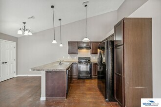 1338 N Curtis Ct in Wichita, KS - Building Photo - Building Photo