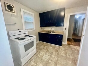 878 Greenville St in Pendleton, SC - Building Photo - Building Photo