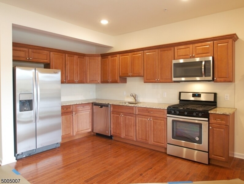 66 Belmont Ave-Unit -1 in Belleville, NJ - Building Photo