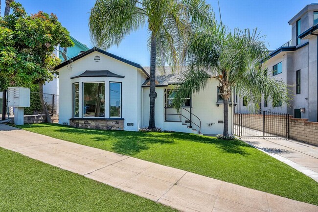 property at 2828 Avenel St