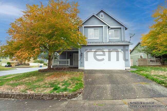 property at 13704 SE 275th St