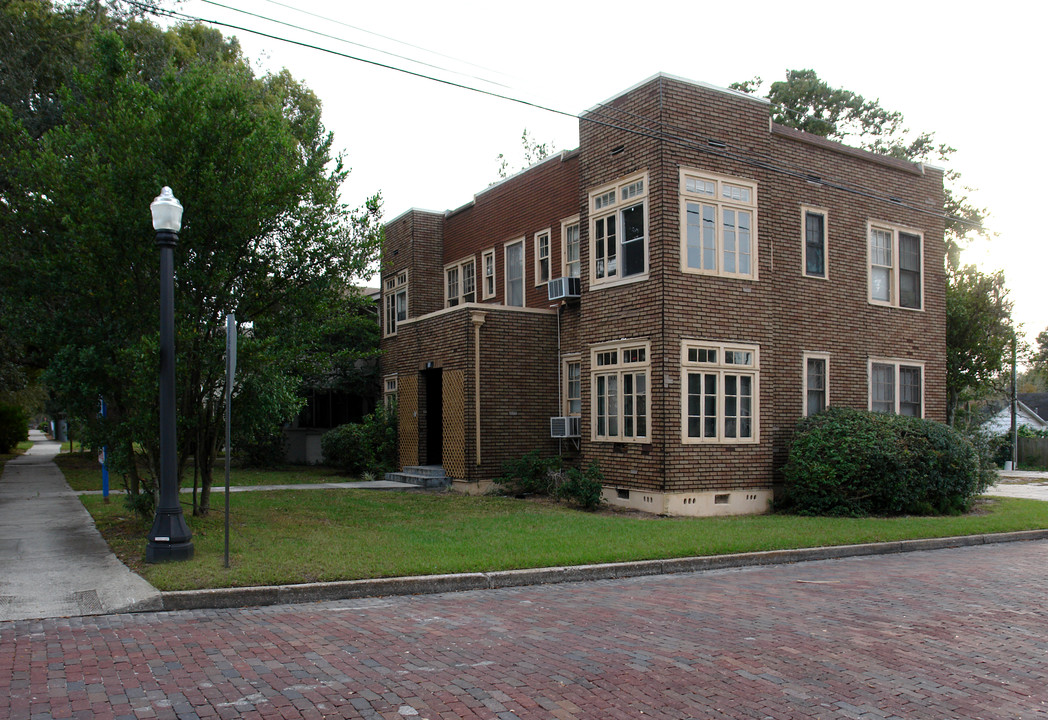 831 S Missouri Ave in Lakeland, FL - Building Photo