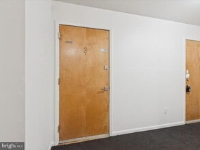 204 Salem Ct, Unit 3 in Princeton, NJ - Building Photo - Building Photo