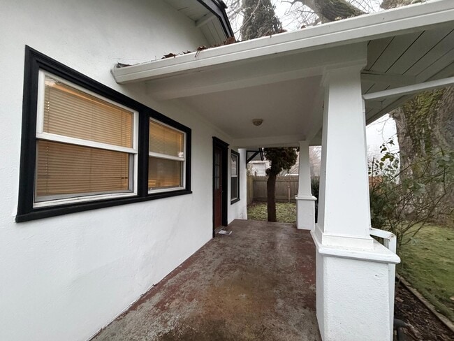 property at 3282 Bursell Rd