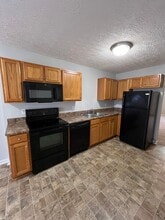 374 Upper Stone Ave in Bowling Green, KY - Building Photo - Building Photo