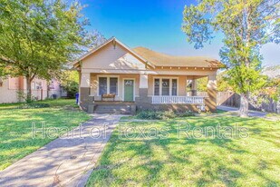 609 Herring Ave in Waco, TX - Building Photo
