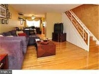 5454 Vicaris St - 8