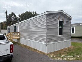 1117 Sir Charles St in Jacksonville, AR - Building Photo