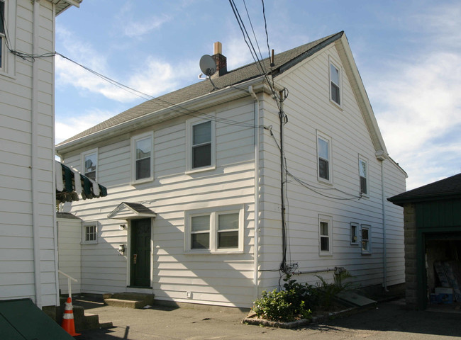 23 Shepard St in Brighton, MA - Building Photo - Building Photo