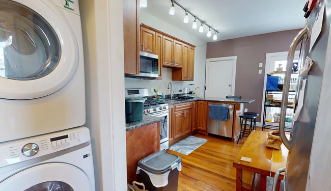 237 Norfolk St, Unit 6