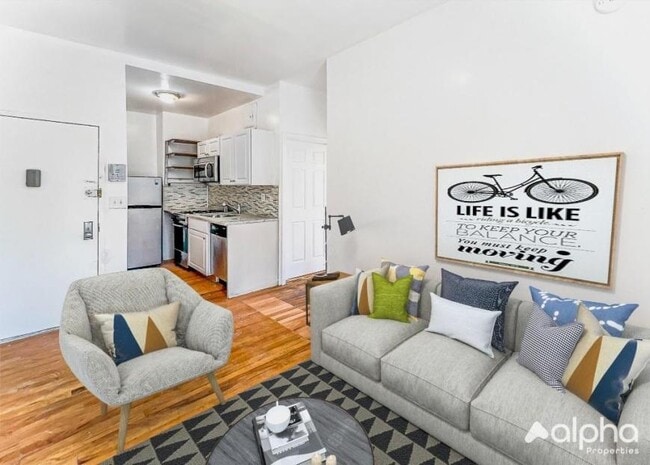 property at 753 E 6th St