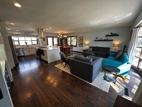 609 Bloomfield Rd in Traverse City, MI - Building Photo - Building Photo